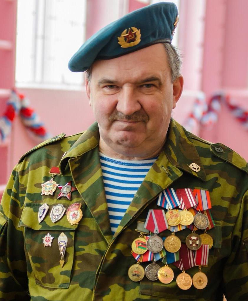 Александр Антонов Весенин