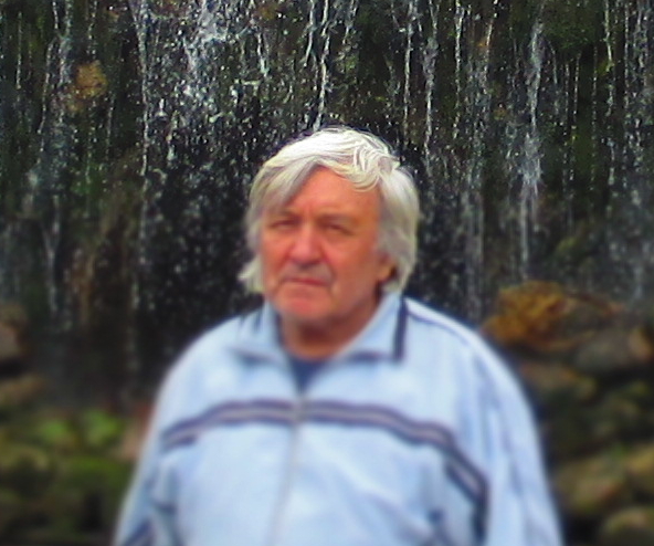 Анатолий Возвышаев