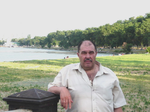 Геннадий Елисеев