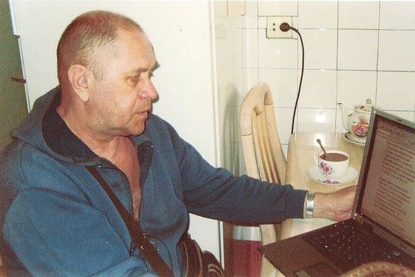 Антон Чужой