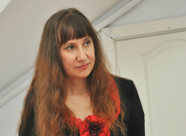 Нина Джос