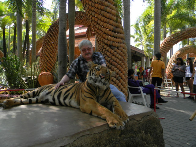 Анатолий Легкодимов