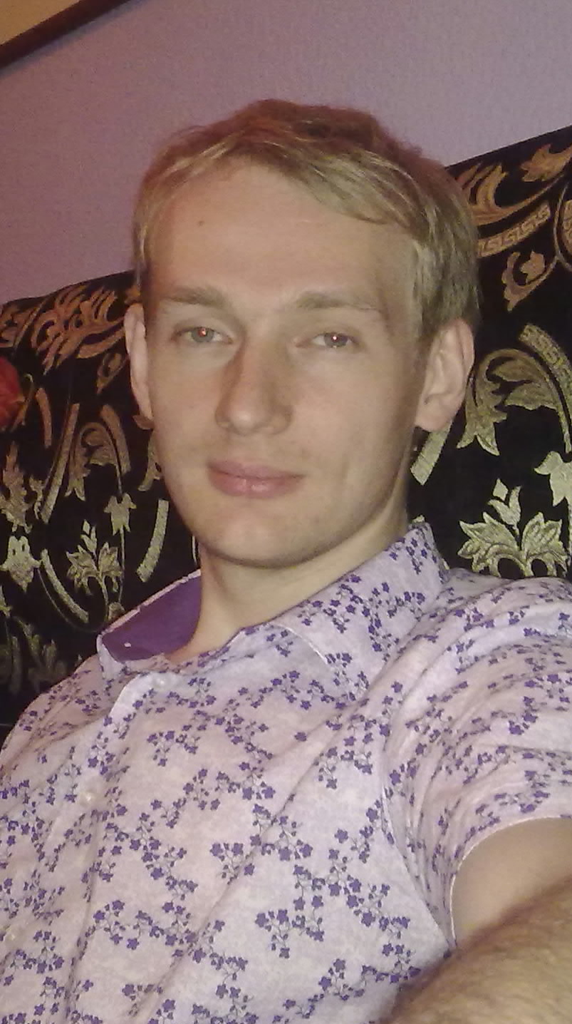 Игорь Конов