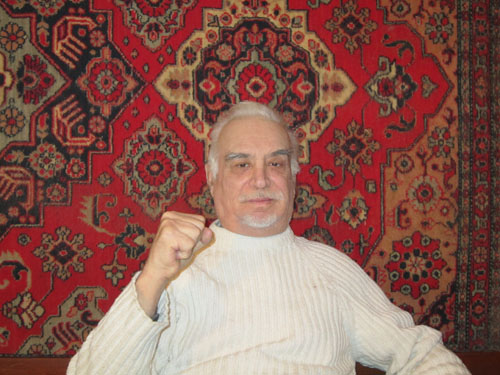 Володя Черкас