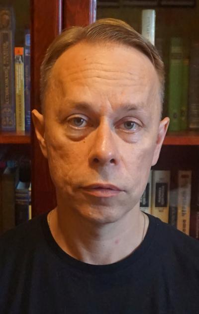 Сергей Бушов