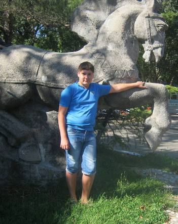 Дмитрий Арт