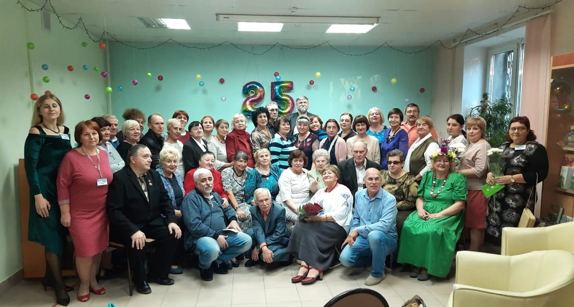 Окраина Клуб