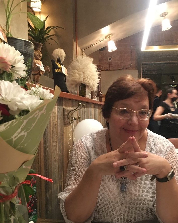 Юлия Валентайн Левченко