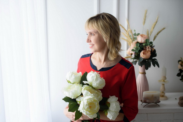 Елена Кичол