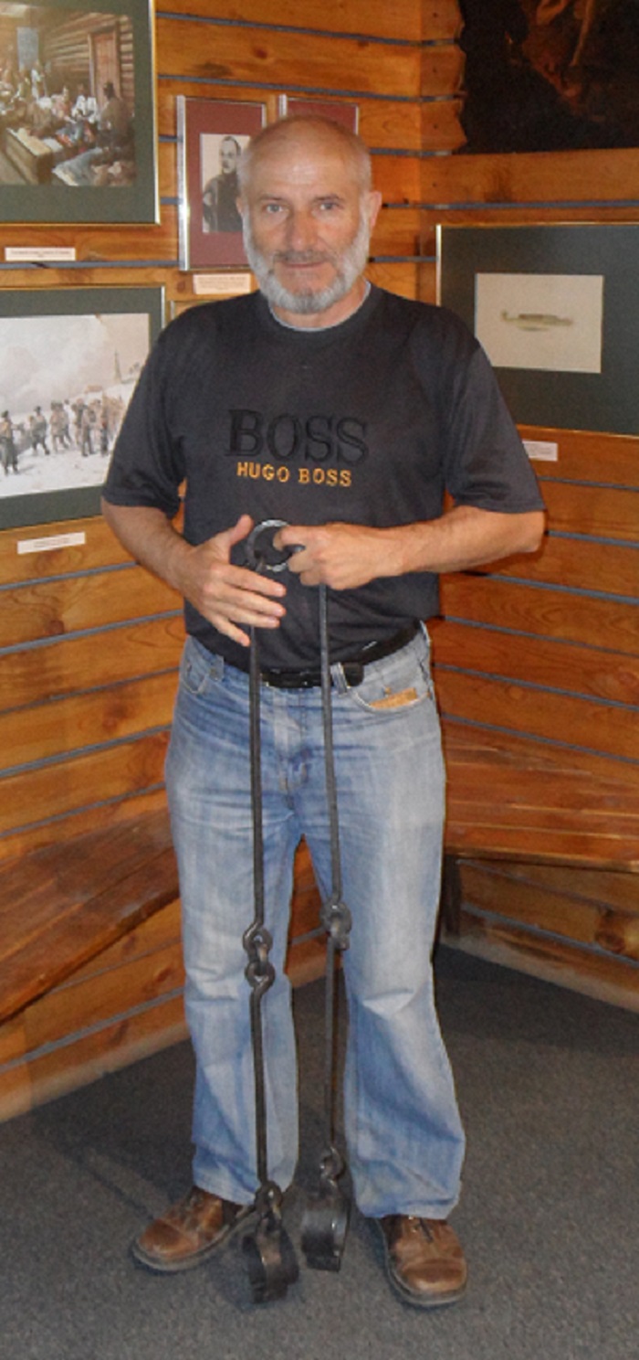 Константин Савинкин