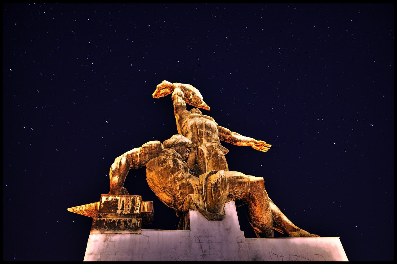 Олег Толмачёв