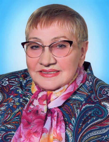 Лариса Чех