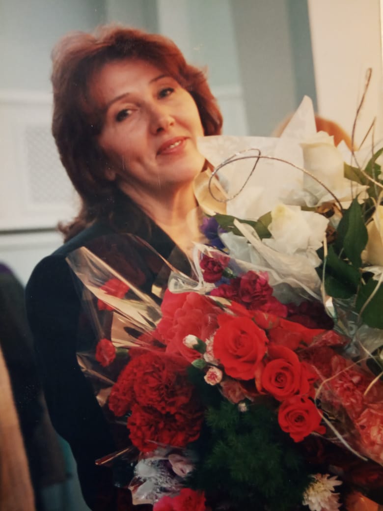 Лариса Смыкова