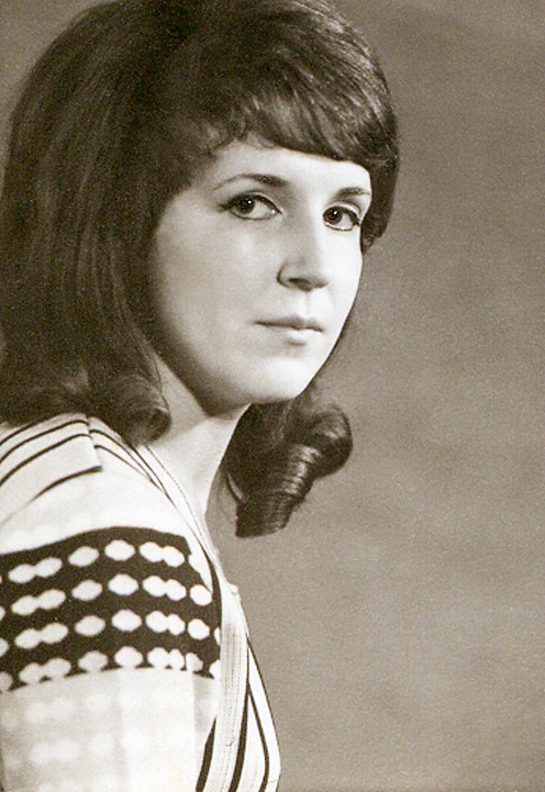 Бобрякова Елена