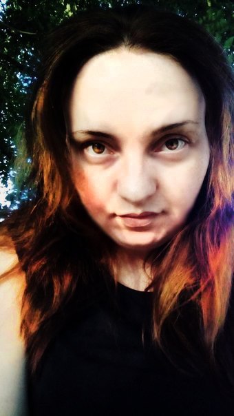 Женя Тихомирова