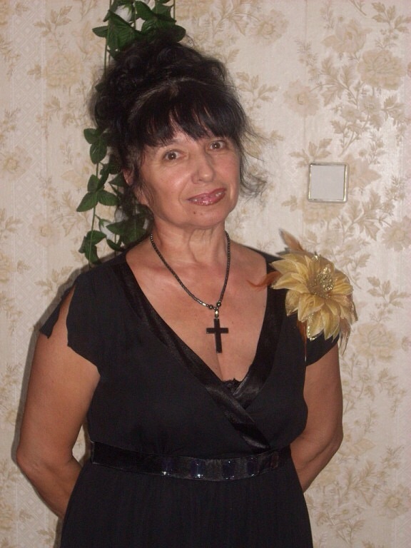 Людмила Вахрамеева