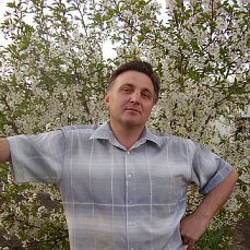 Николай Максиков