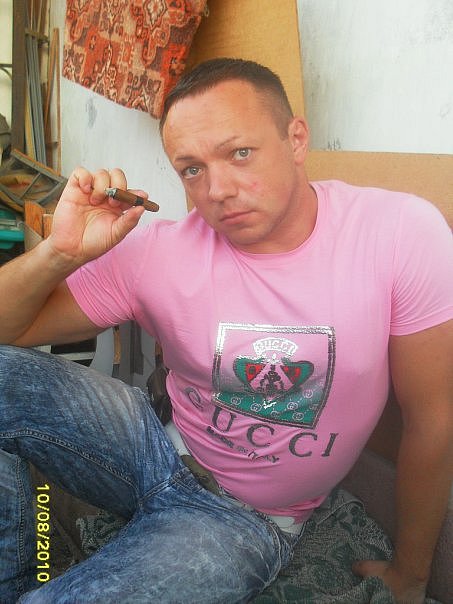 Максим Пахомов