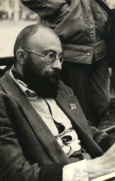 Михаил Петросов