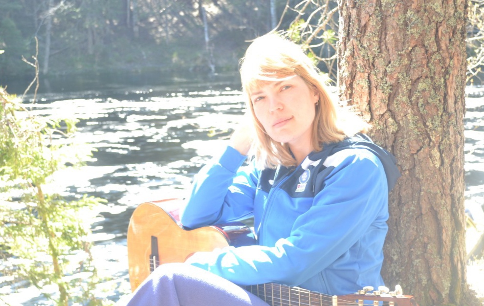 Оля Громова