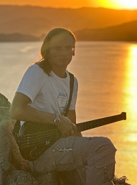 Роман Защитин