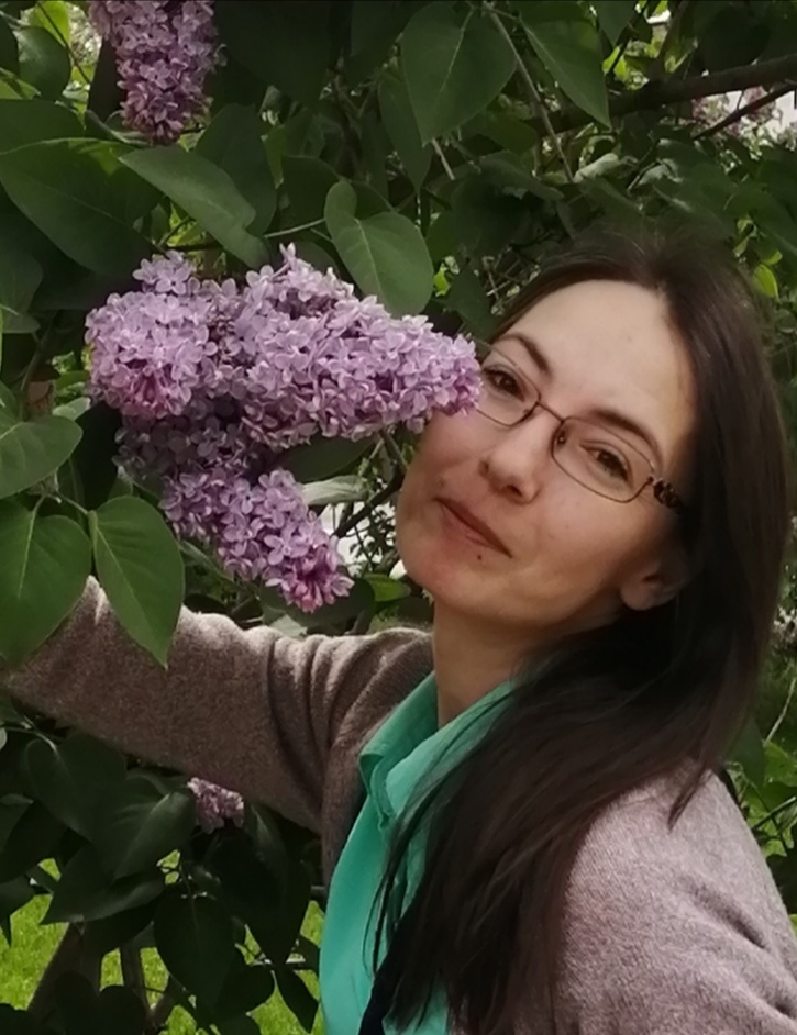 Каринка Захарова