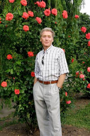 Сергей Атмож