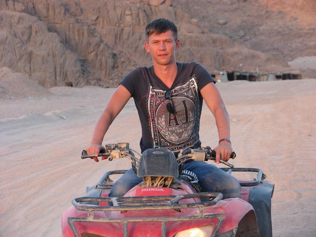 Павел Шеховцев