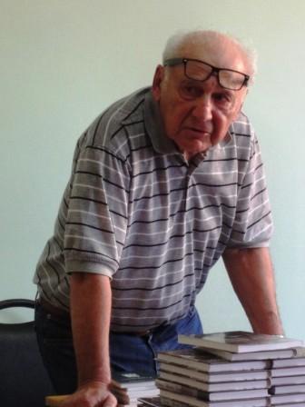 Шеркер Валентин Михайлович