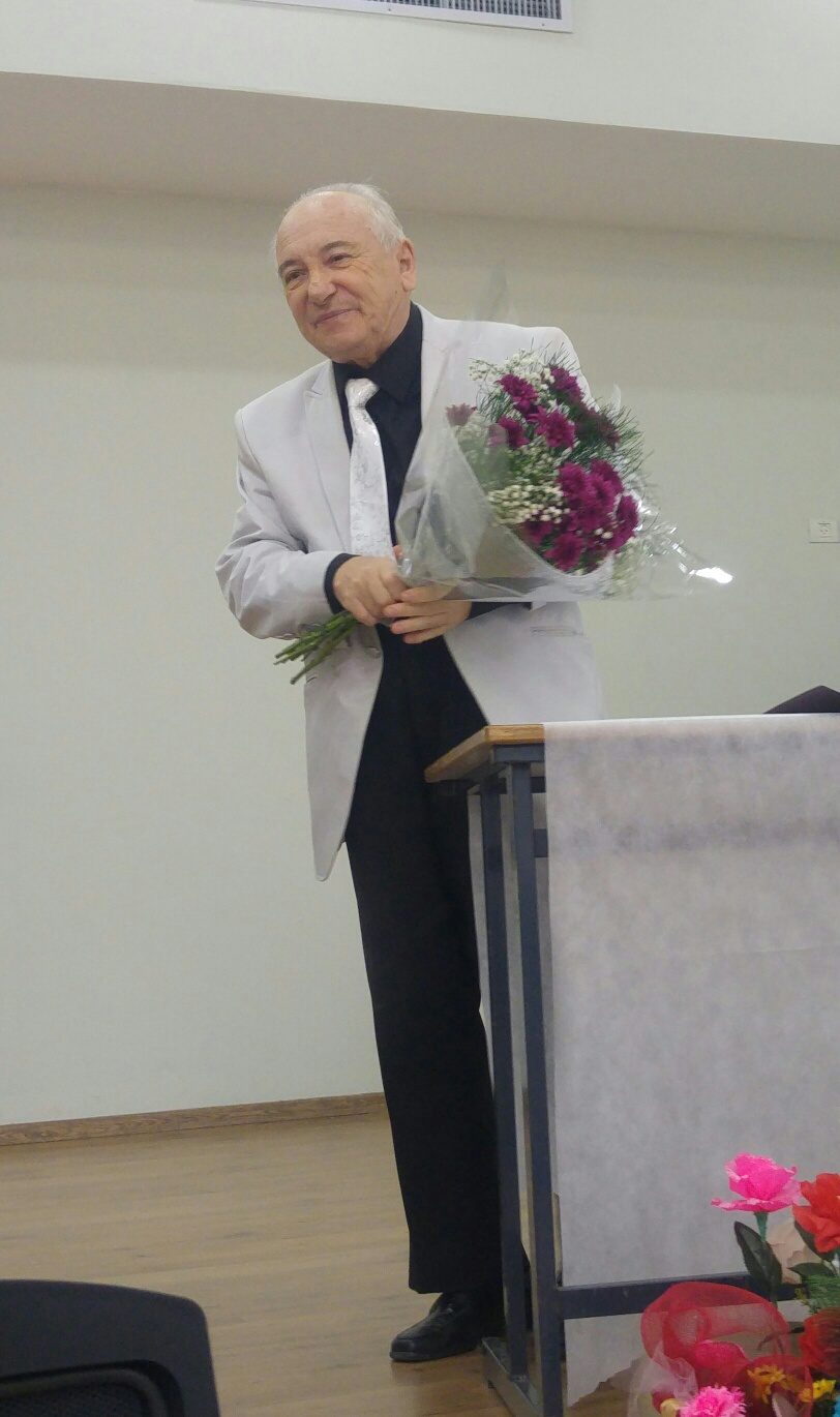 Роман Межберг