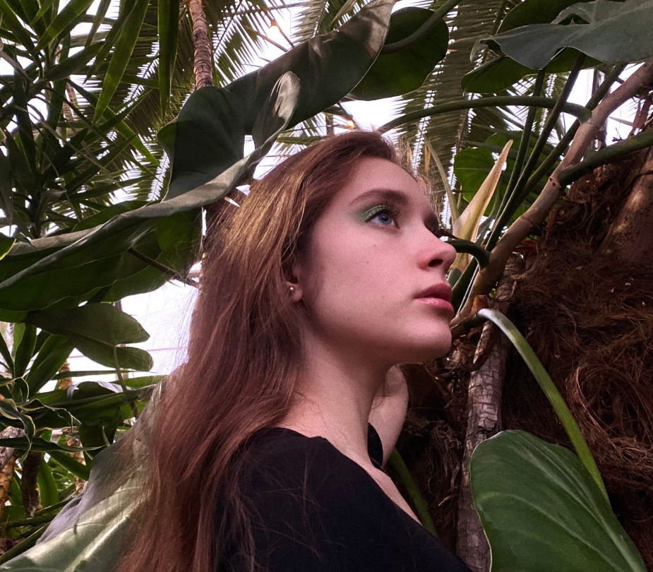 Диван Киреева