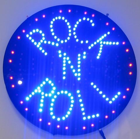 название название