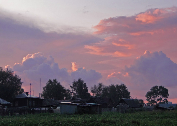 название название