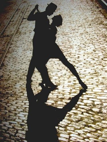 Научиться танцевать