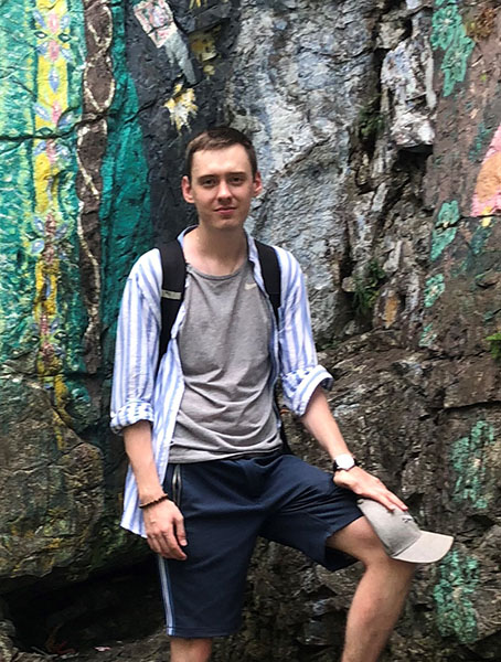 Александр Мугинов