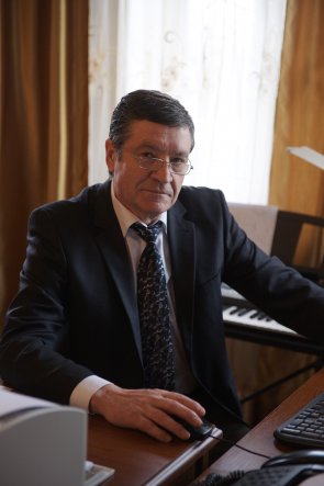 Виктор Груценко