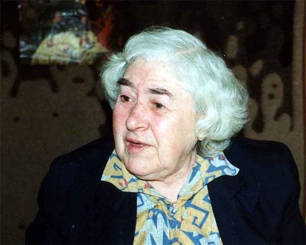 Броня Левина