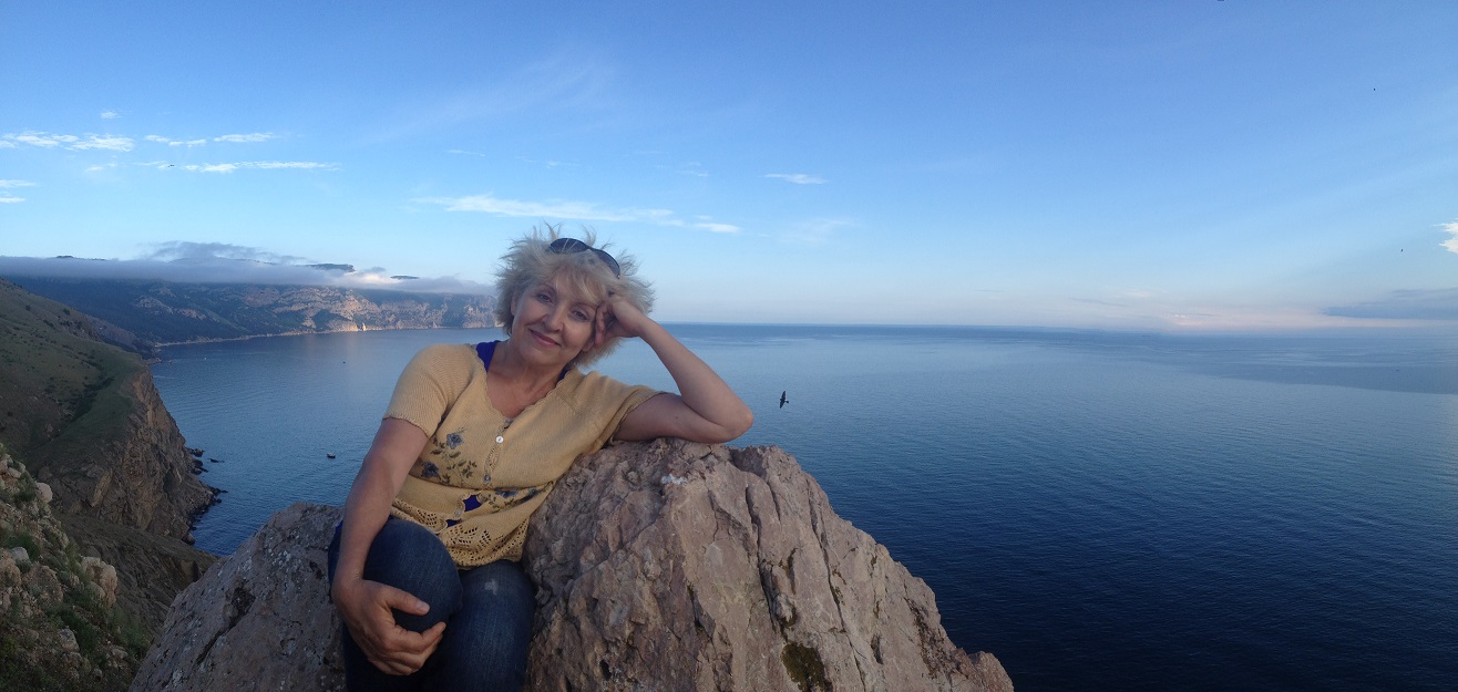 Марина Добролюбова