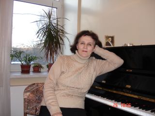 Елена Золотавина