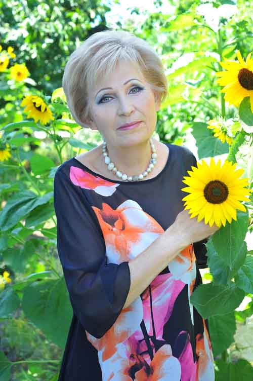 Людмила Сарычева