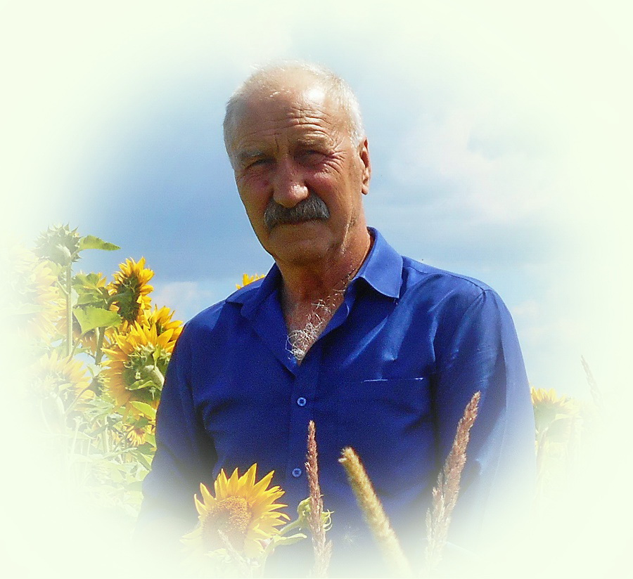 Константин Еланцев