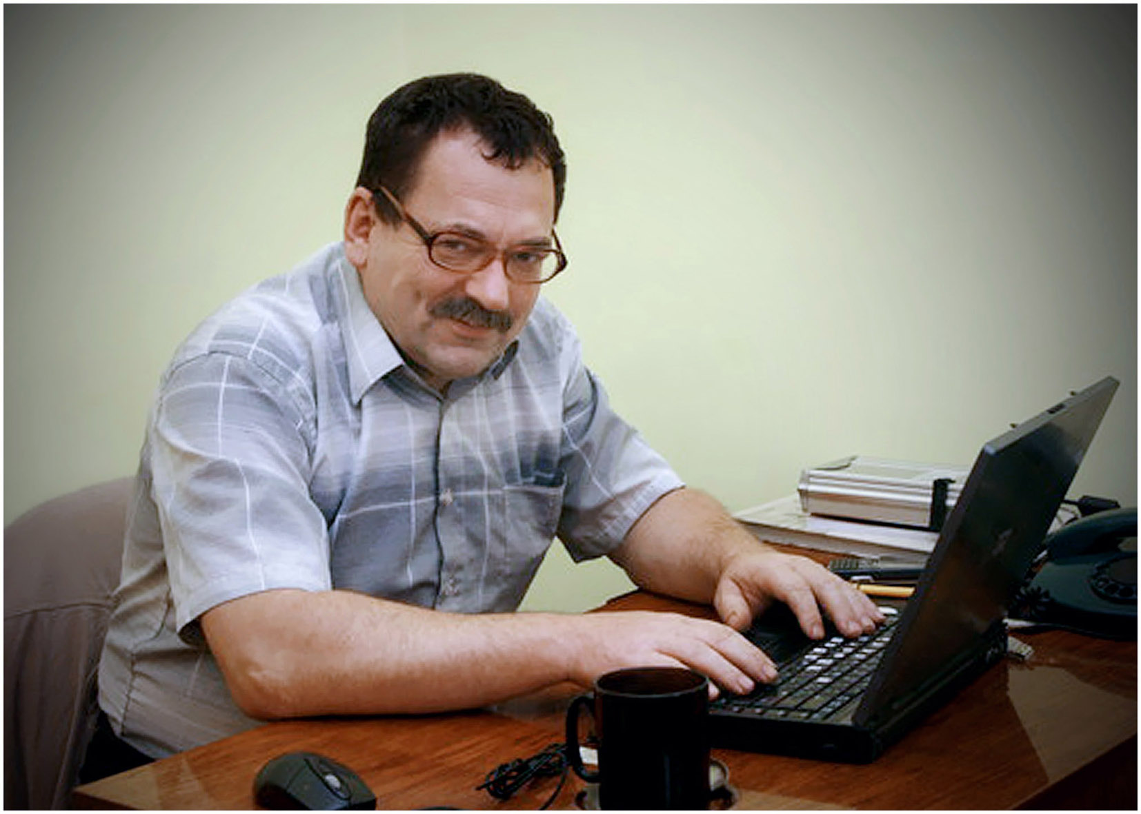 Владимир Поболь